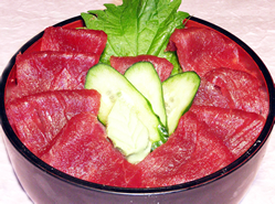 本まぐろ鉄火丼